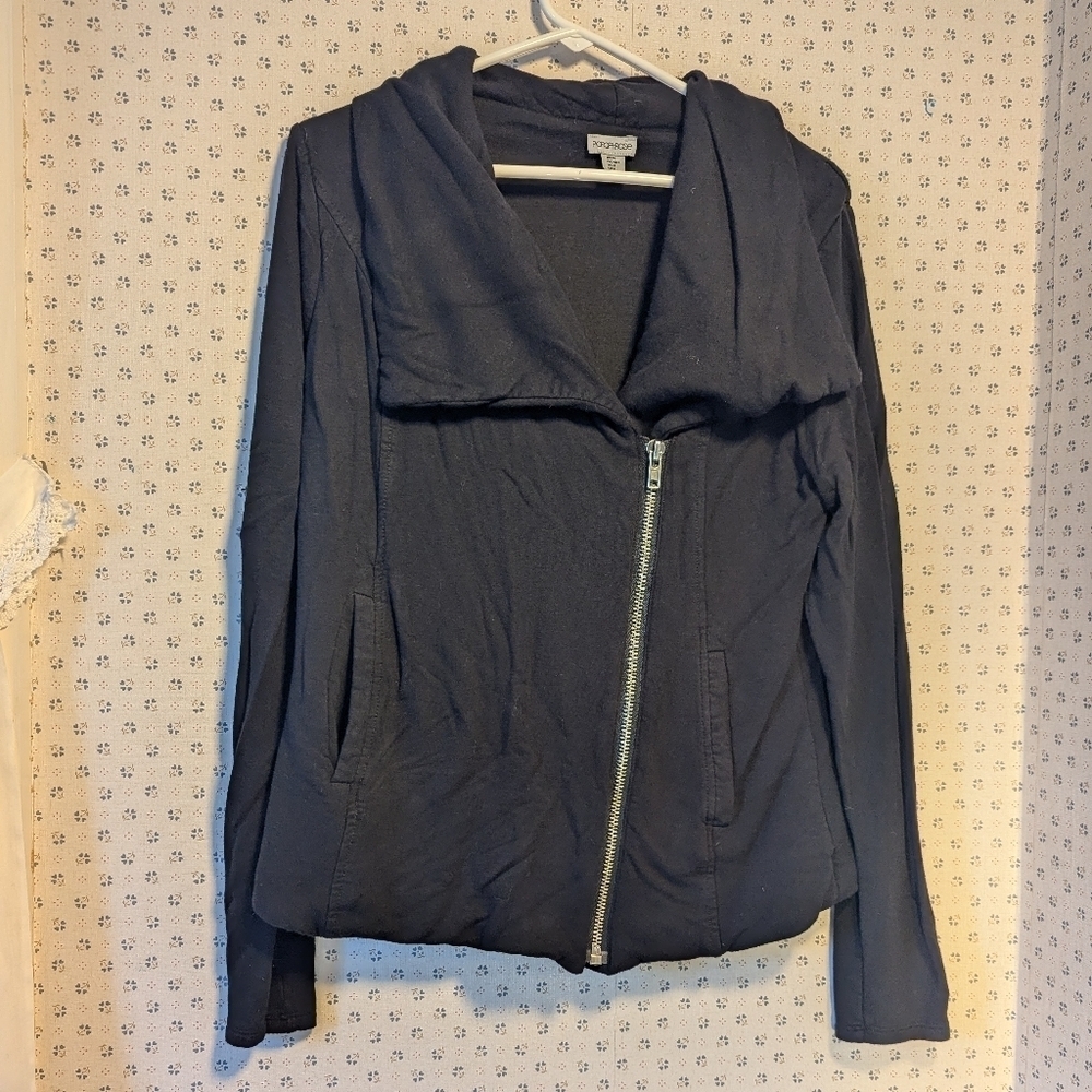 Porphrase Anthropologie sweatshirt black M Metal zipper grunge super soft fabric